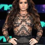 sexy-seethru:Demi Lovato http://tiny.cc/wwqtiy