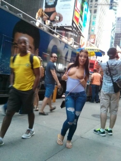 Public Flashing Pics Boobs Flash Pics - nudeandnaughtyflashing: Adriana Chechik flashing in NYC