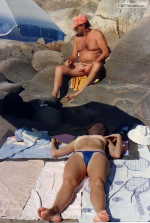 Voyeur Pics Public Flashing Pics Nude Beach Pics Dick Flash Pics - topples wife and old fart big boner beach