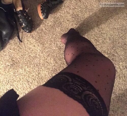 Panties or no for night out: female leg in stocking no panties