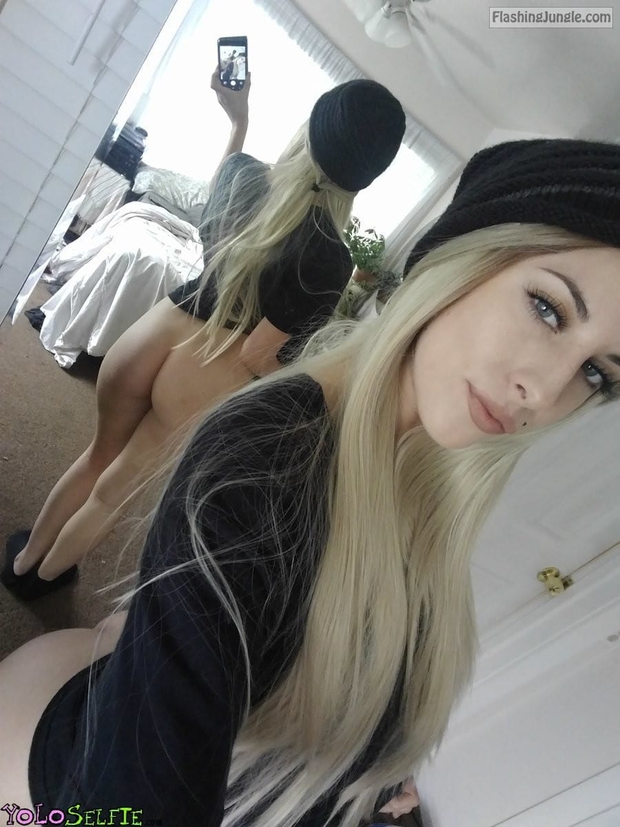 Teen Flashing Pics No Panties Pics Ass Flash Pics - Bottomless blonde with cap: mirror ass selfie