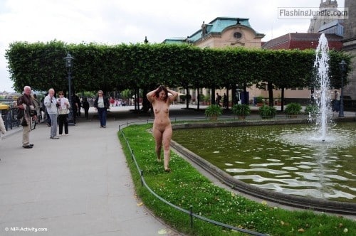 Voyeur Pics Public Nudity Pics