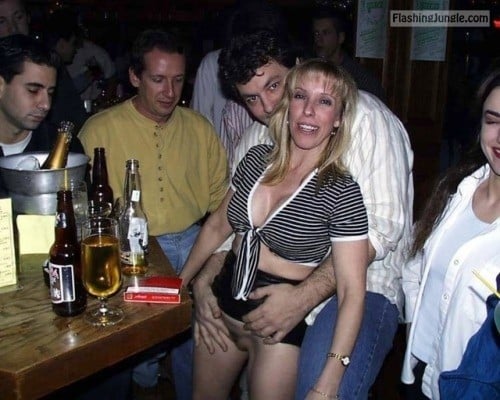 Pantyless drunk hotwife at club upskirt pussy flash public flashing no panties milf pics howife