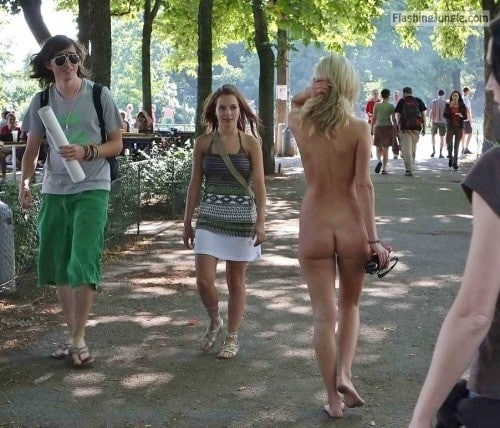 nude in public - Follow me for more public exhibitionists:… - Public Flashing Pics