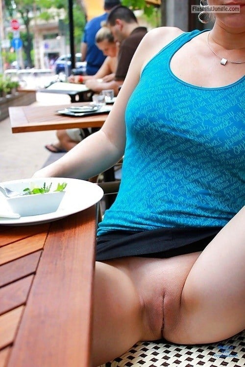 Upskirt Pics - hottestinniepussy: Check out this awesome tumblr:Girls With Big…