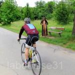 Naughty exhibitionists flashes her goodies on the local road