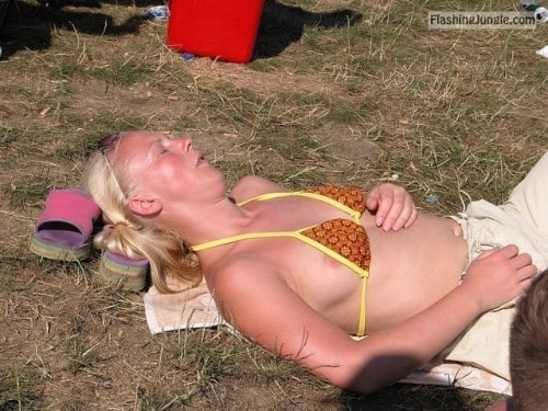 Public Flashing Pics - voyeur on tits and nipple with hidden cam 222