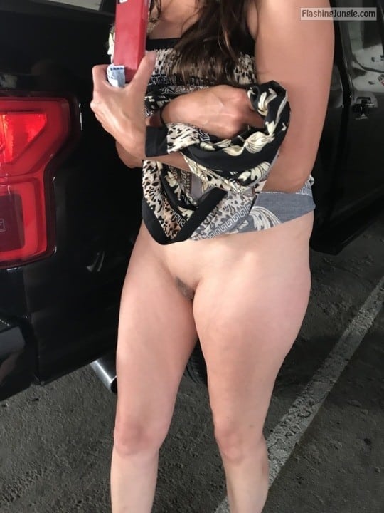 td143: Gettin’ naked pussy flash public flashing no panties milf pics bitch 