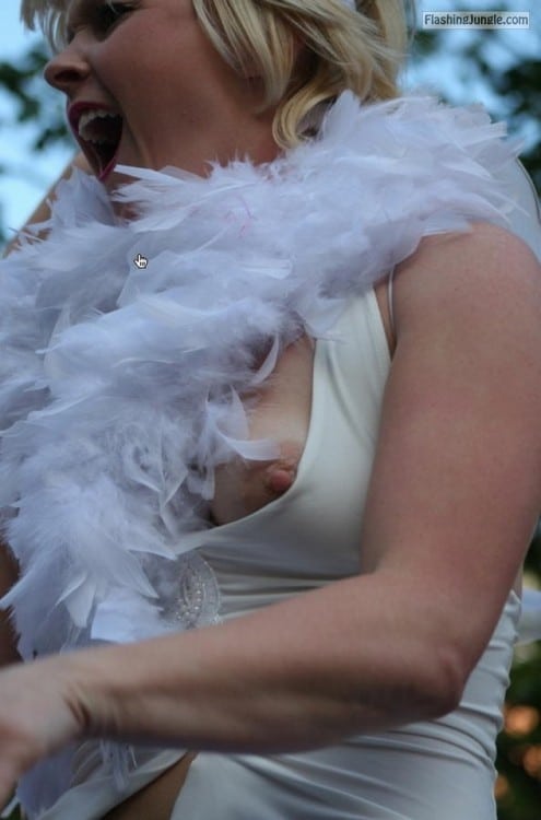 Voyeur Pics Public Flashing Pics Pokies Pics Hotwife Pics Boobs Flash Pics - UK bride accidental nip slip caught on camera