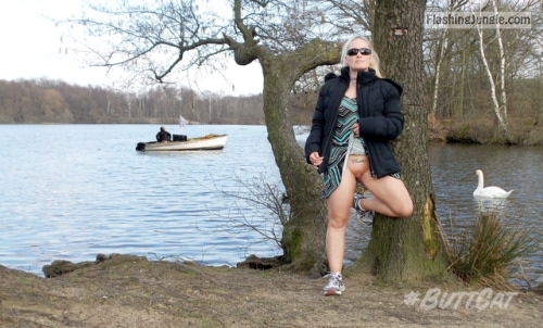No Panties Pics: Blond cougar flashing cunt by the lake