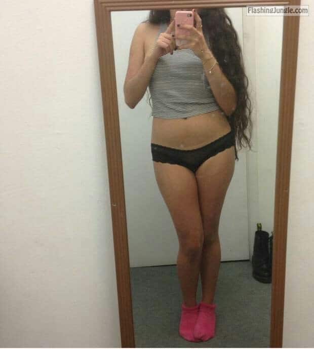 Teen Flashing Pics Real Amateurs - Alexia, my sexy little girl mirror selfie