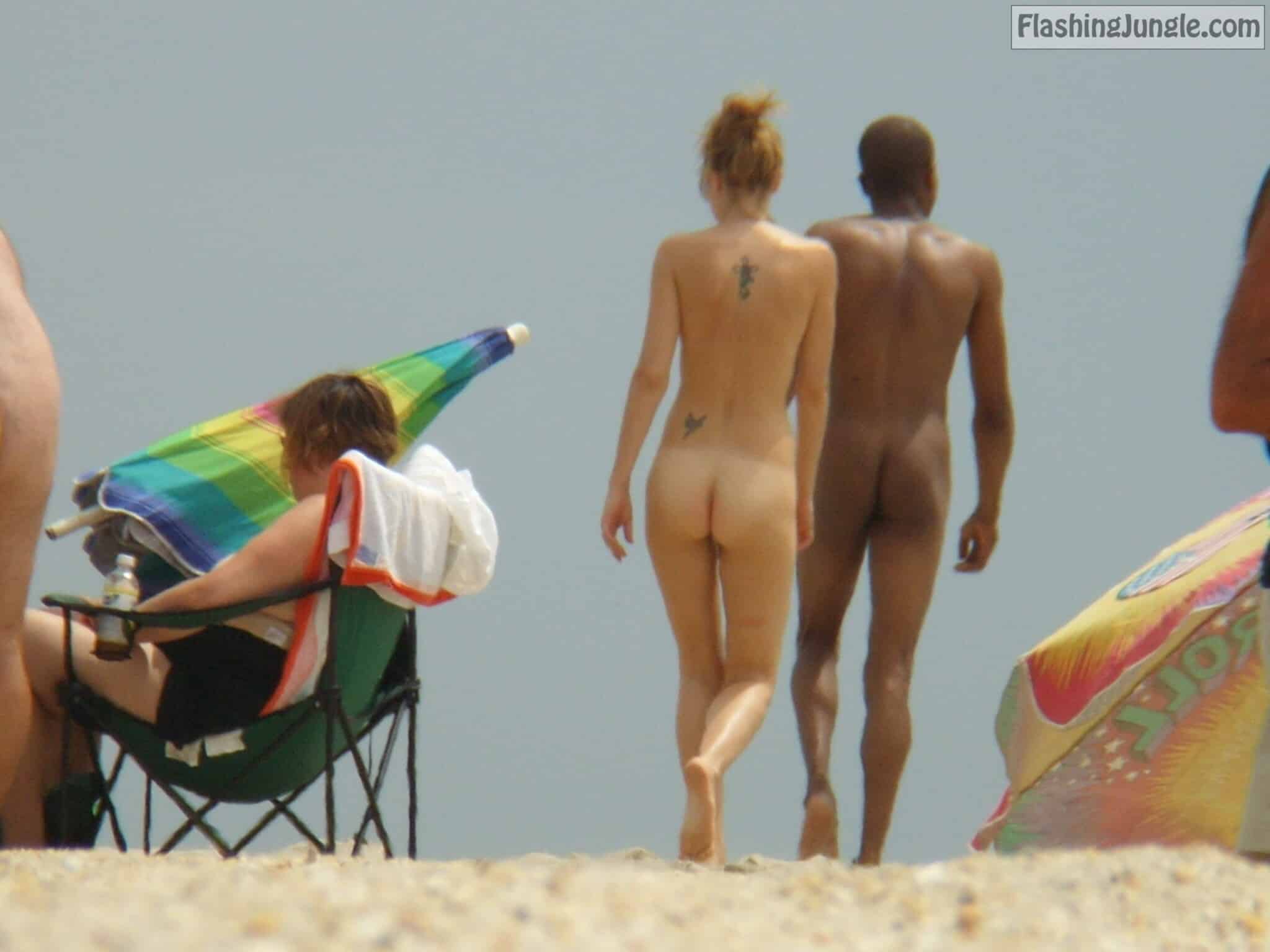 Voyeur Pics Real Amateurs Nude Beach Pics - Slim beach bitch (2)