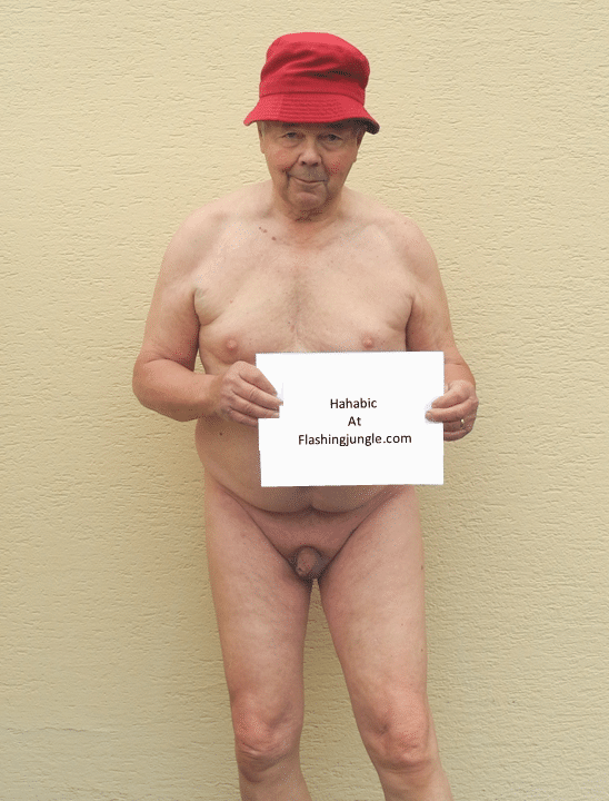Real Amateurs Public Nudity Pics - Nude male public gallery