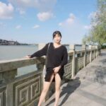 Korean Wife Flashes Her Pussy in Public