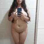 Bathroom Selfie: Mariyam’s Unfiltered Moment