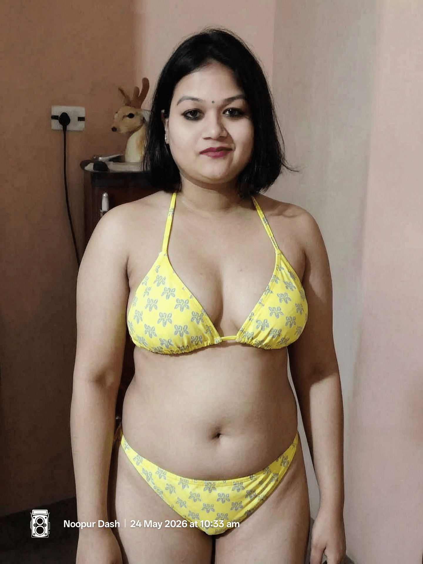 Bitch Flashing Pics: Mature Woman’s Birthday Surprise: A Flash of Yellow A mature woman's bedroom, a yellow bikini, and a birthday surprise: a flash of intimacy and confidence.