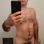Albert Pogosov’s Unfiltered Naked Selfie